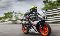 RC 125 Action Puzzle image