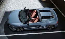 Audi R8 V10 RWD Spyder Slide image