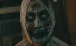 Pocong and Kuntilanak Terror Horror image